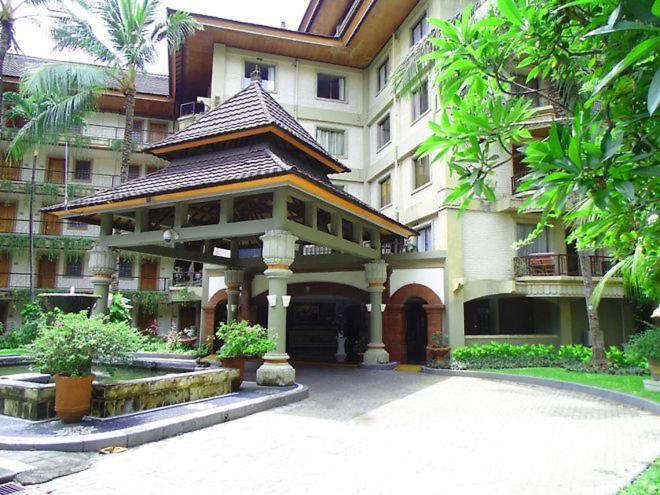 Clubbali Legian * Seminyak (Bali)
